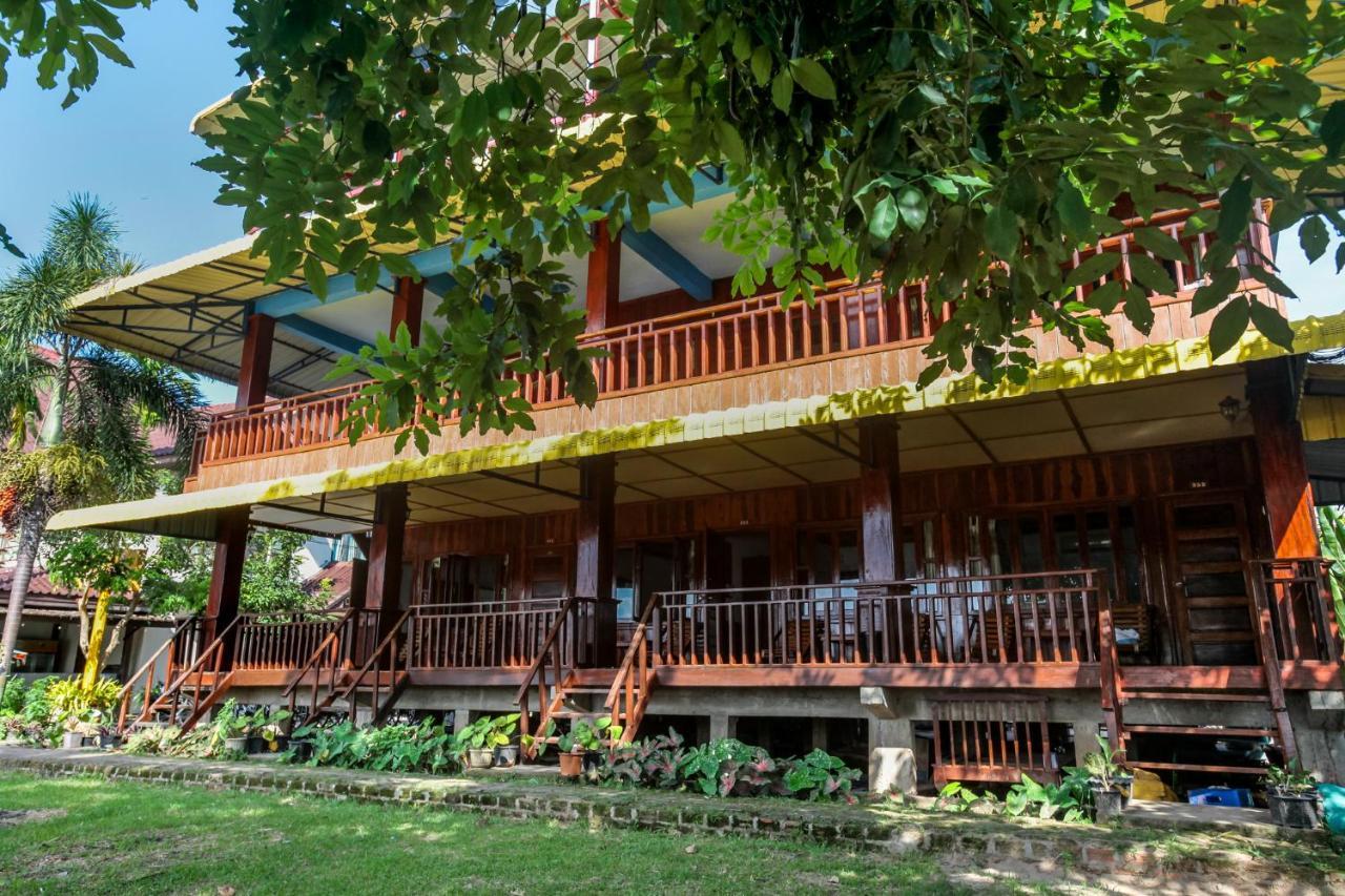Bontai Resort, Don Khon Ban Khon Екстериор снимка